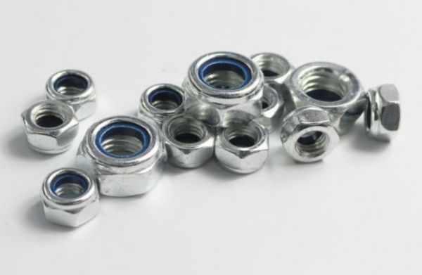 螺母：小零件里的大乾坤！